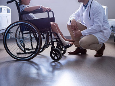 Soins et réhabilitation des personnes handicapées